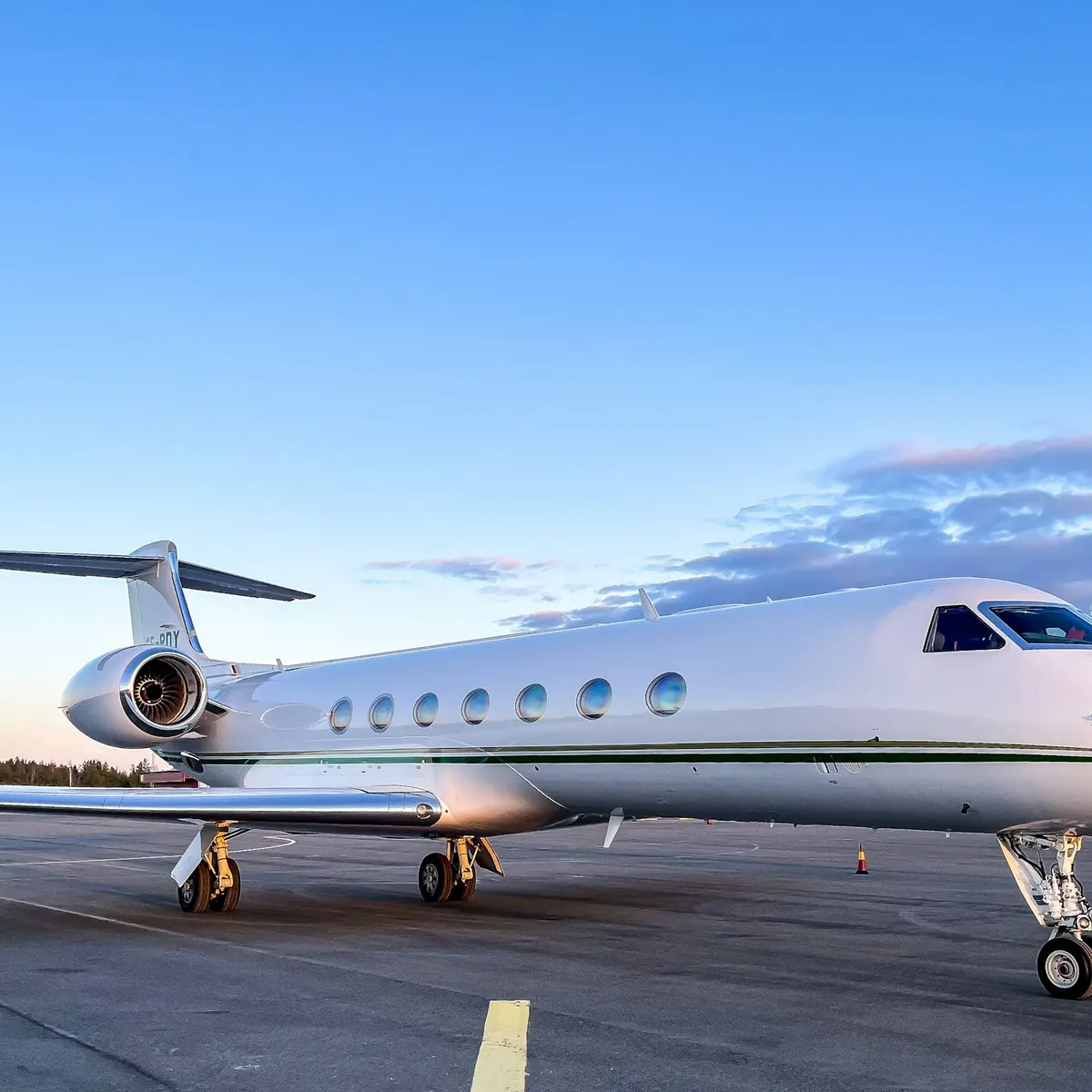 Large cabin jet category example